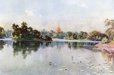 Le Shwe Dagon depuis le parc Dalhousie
